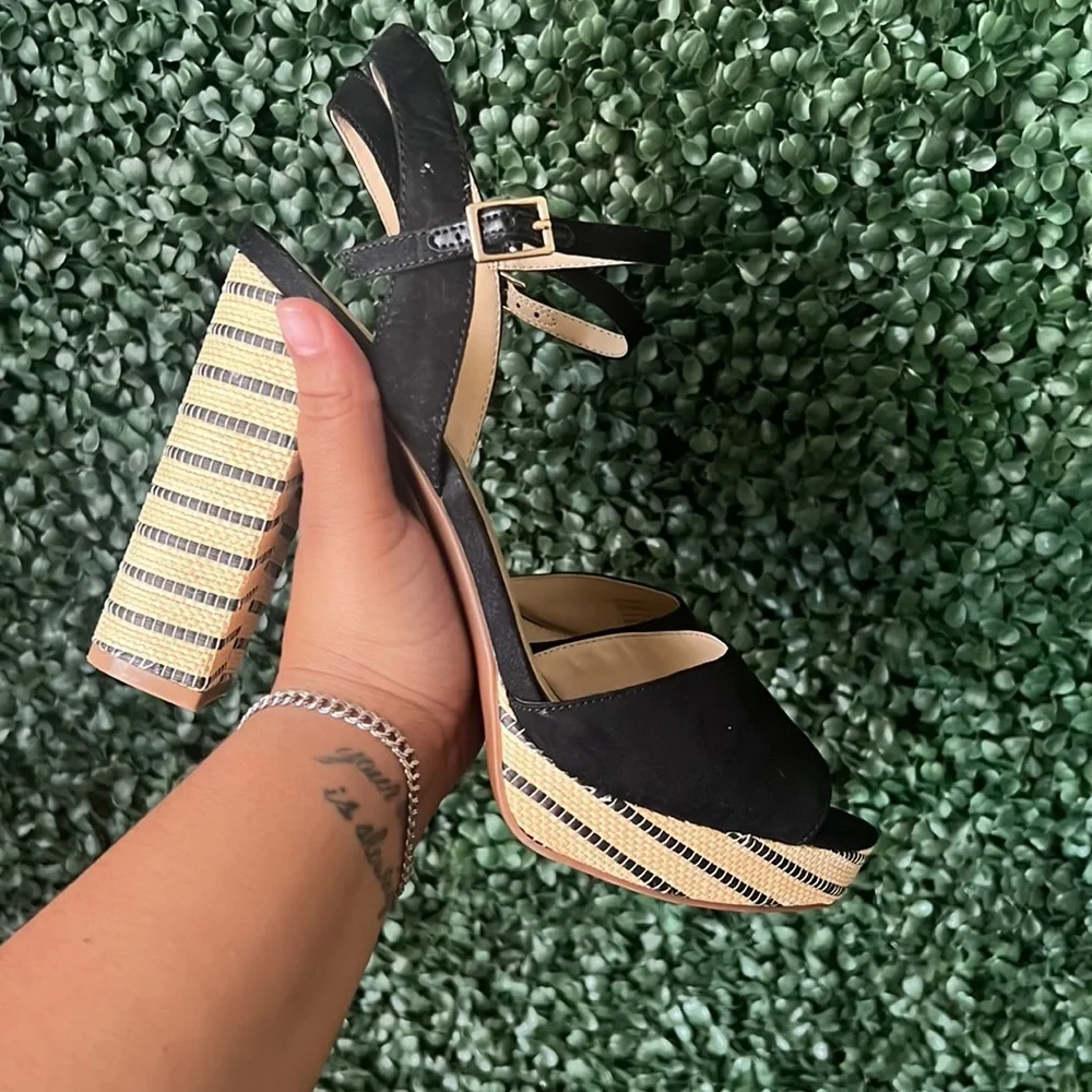 NWT Jessica Simpson Black Platform Sandals BOGO